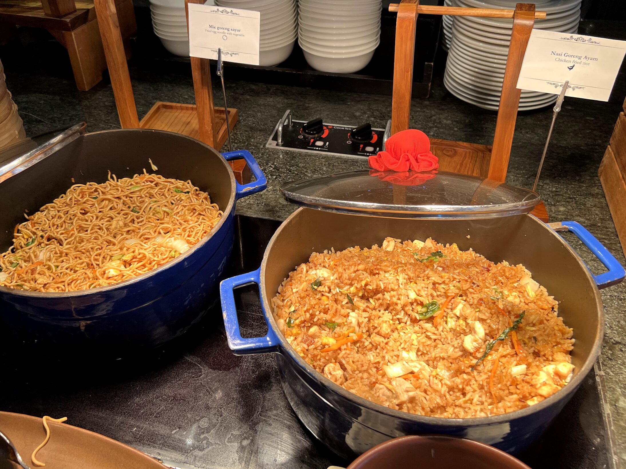 RINBAの朝食会場TO'GE・ビュッフェ台