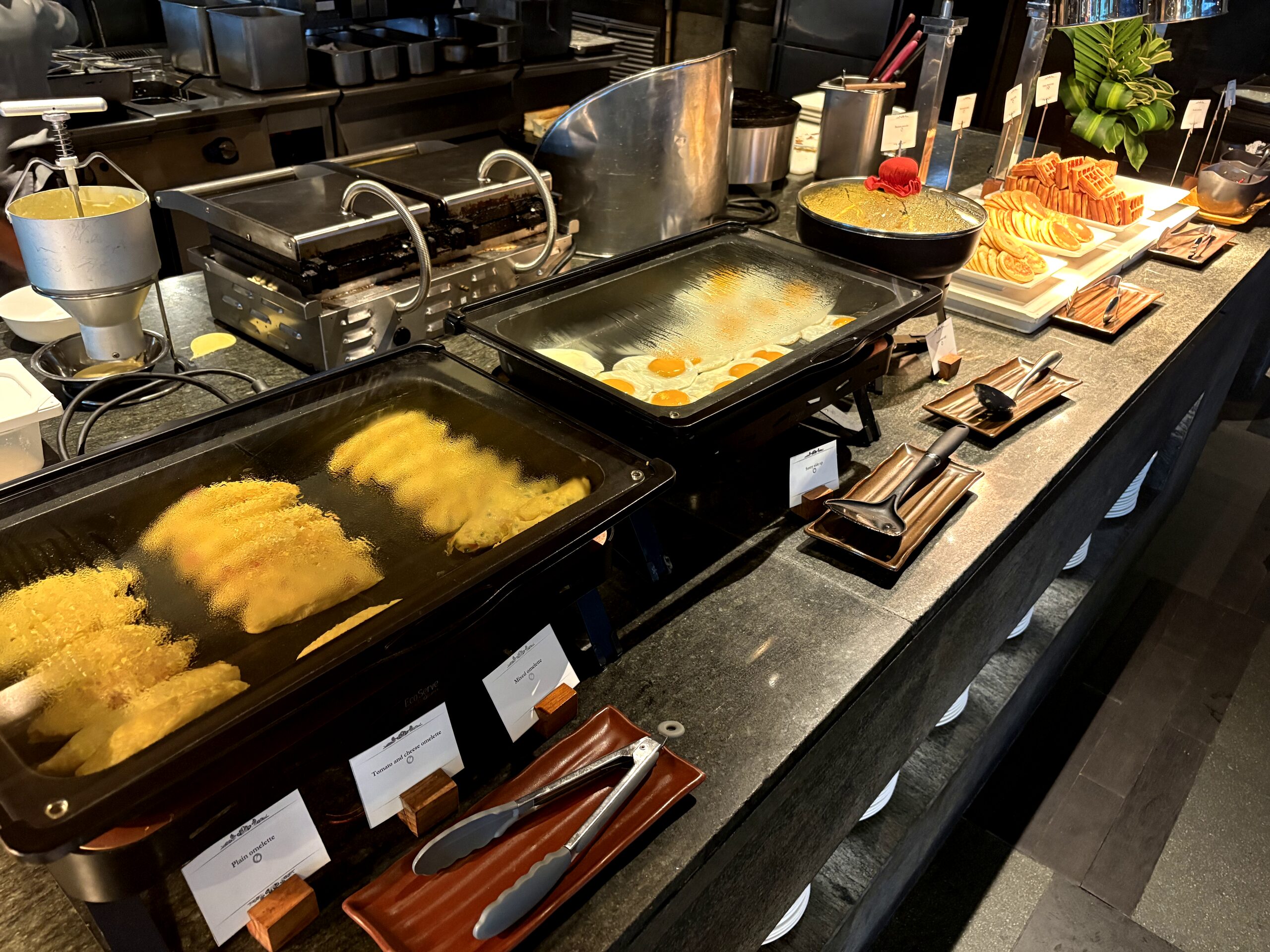 RINBAの朝食会場TO'GE・ビュッフェ台