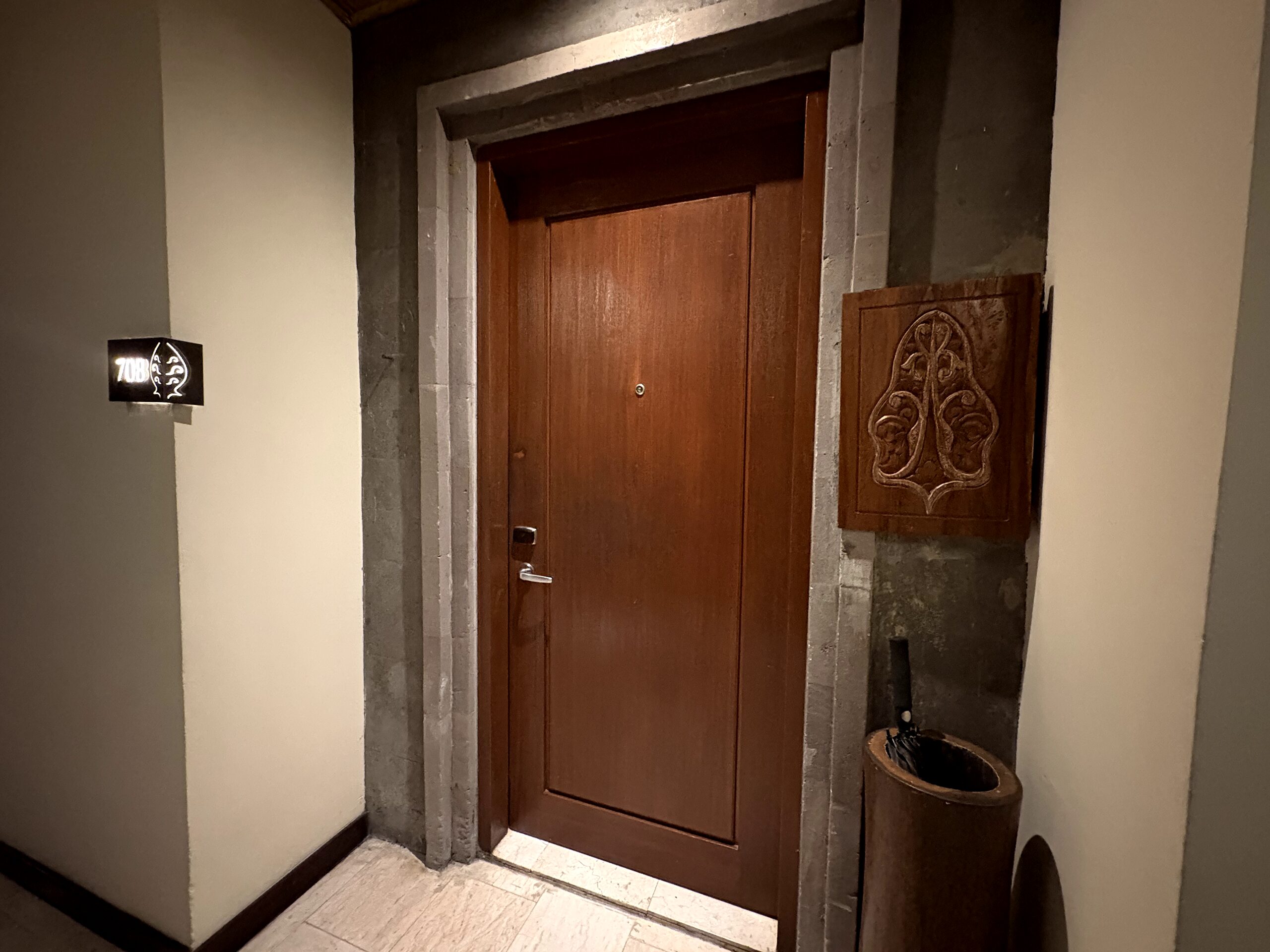 部屋の入り口