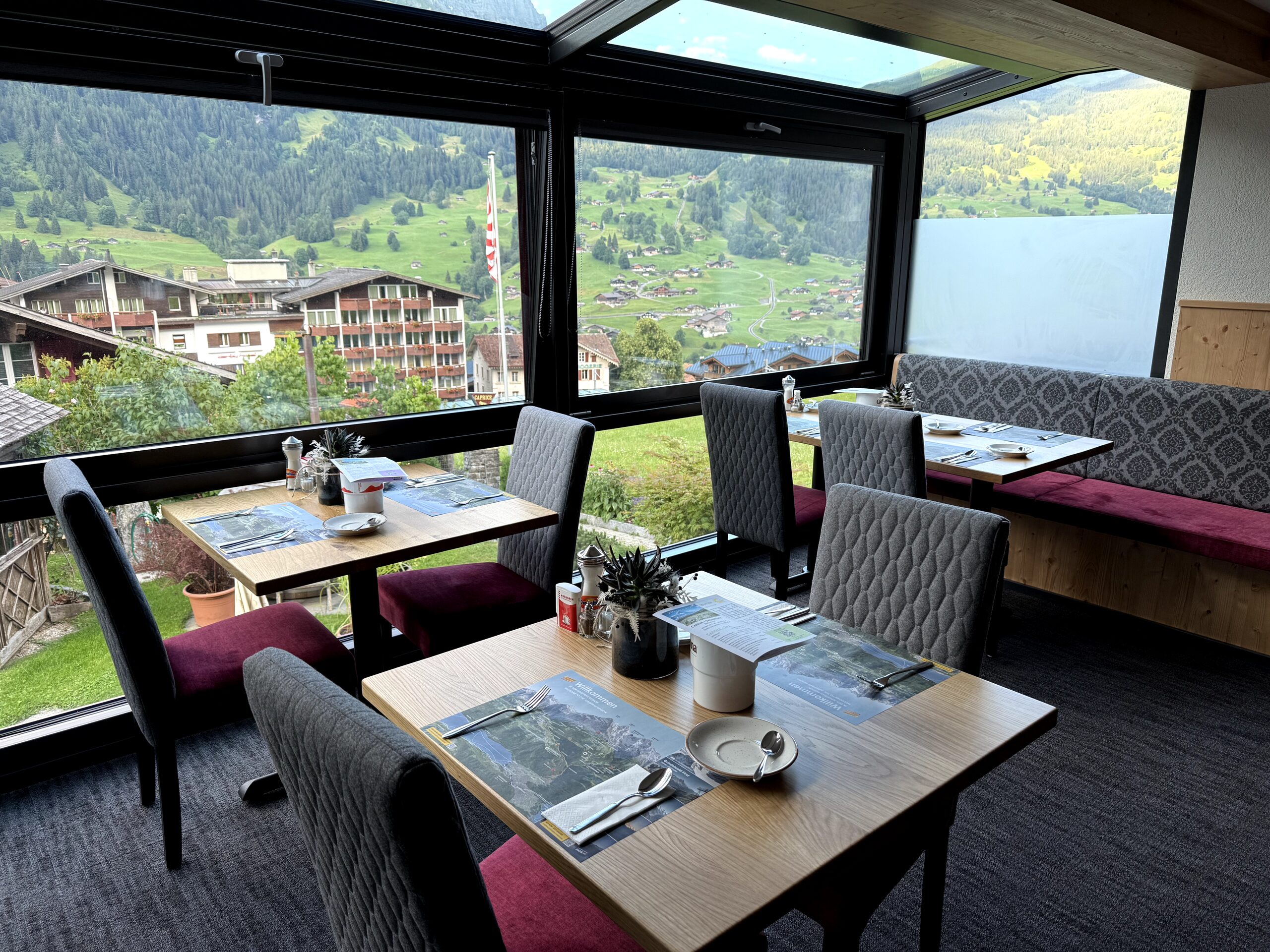 朝食ビュッフェ