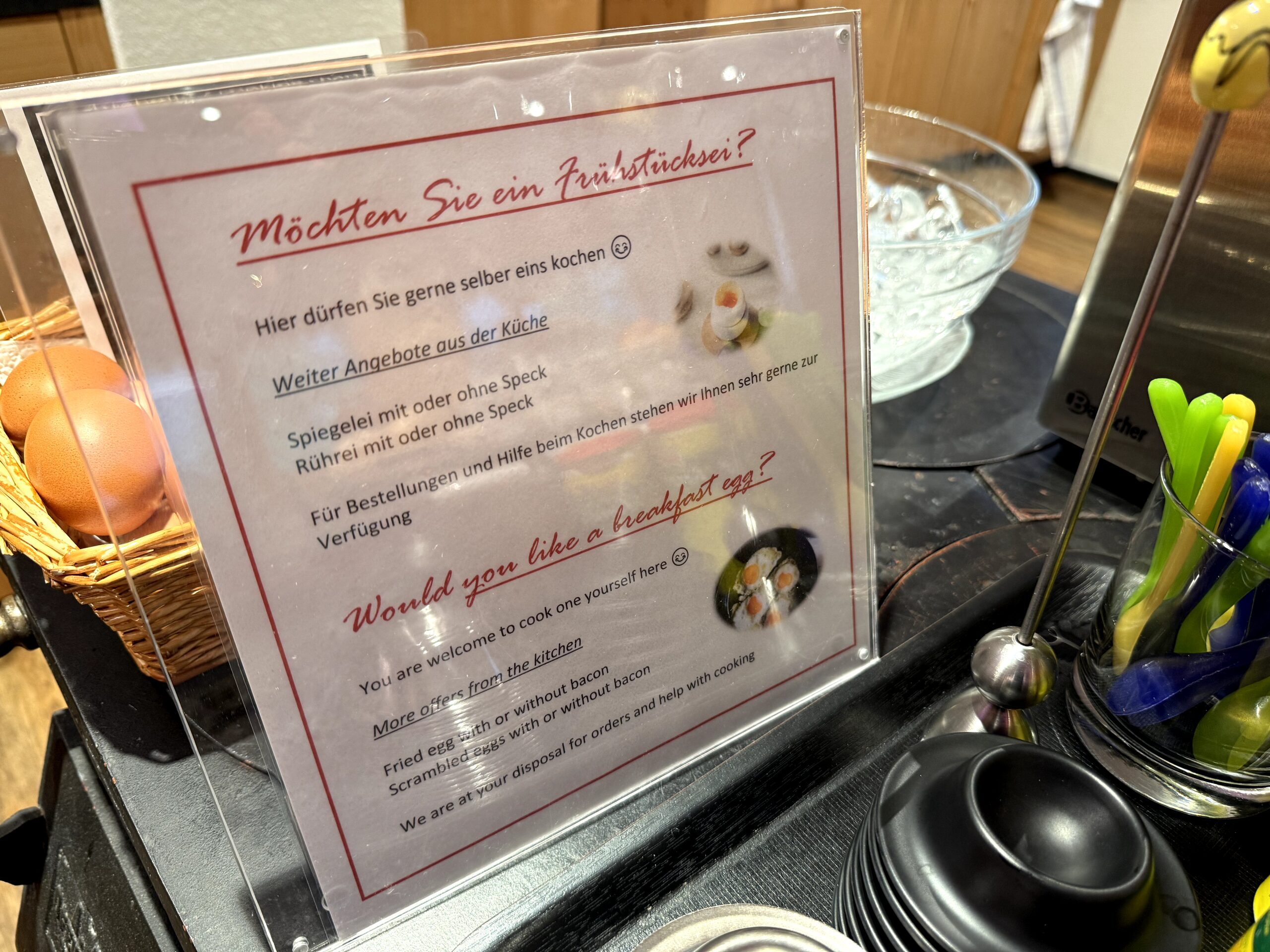 朝食ビュッフェ