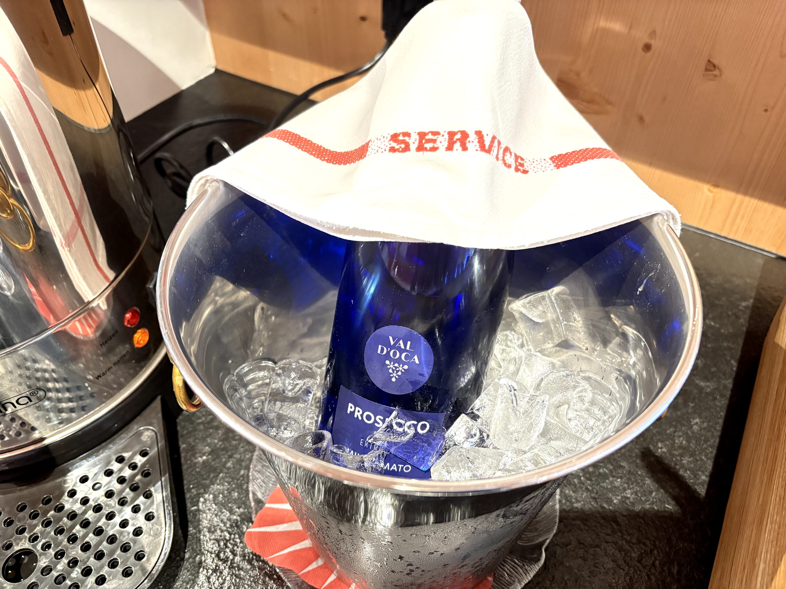 朝食ビュッフェ