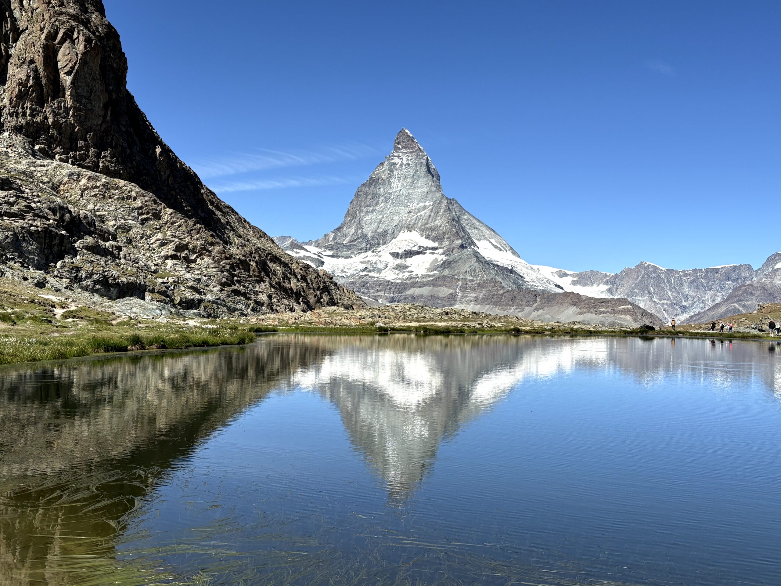 逆さマッターホルンを眺められる「リッフェル湖」