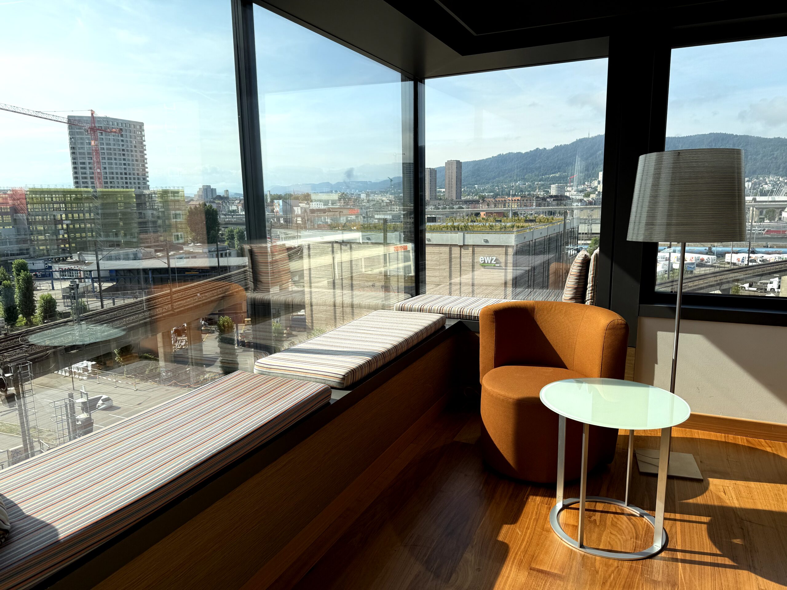 ジュニアスイート