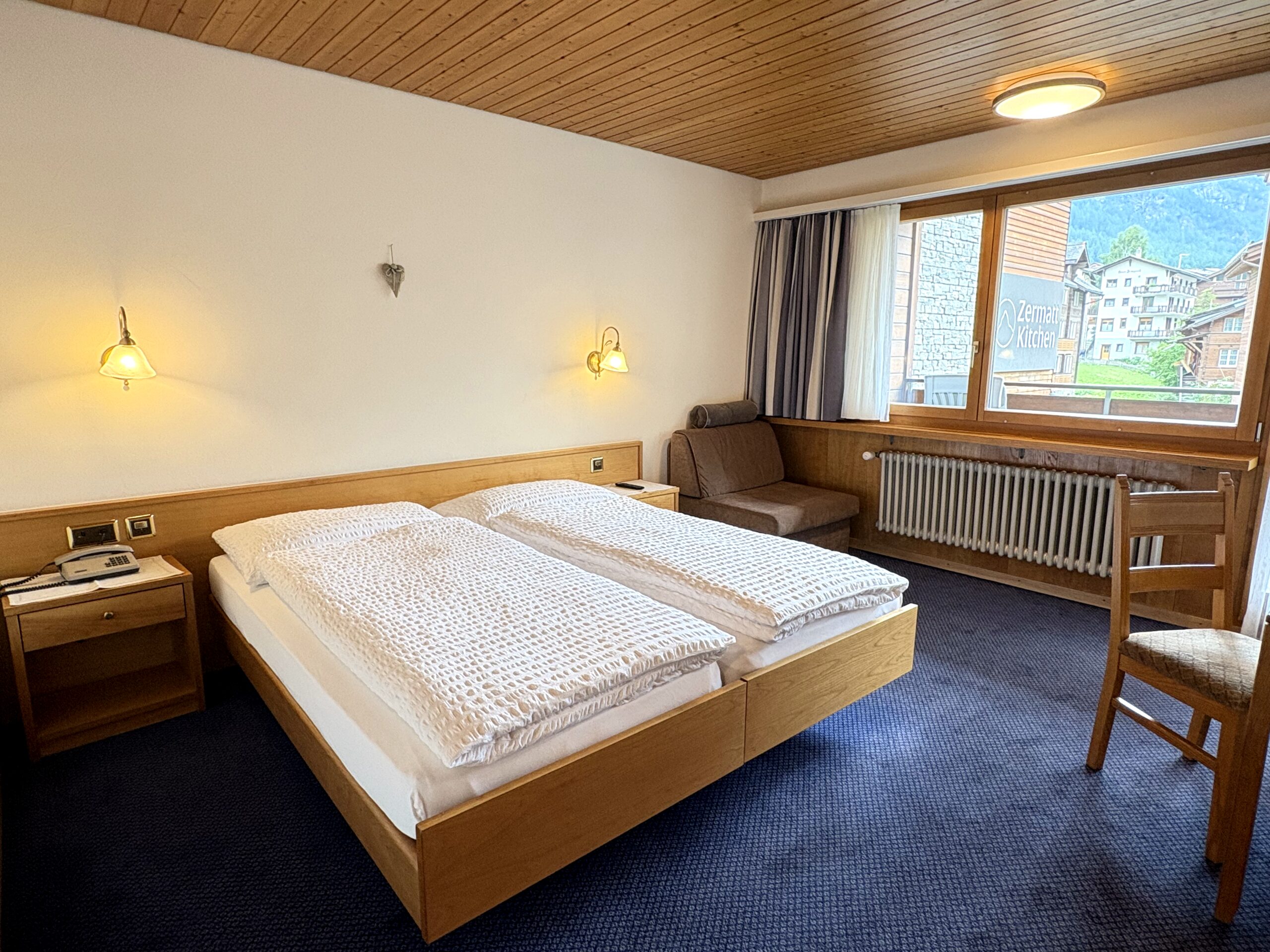 ツインルーム全景