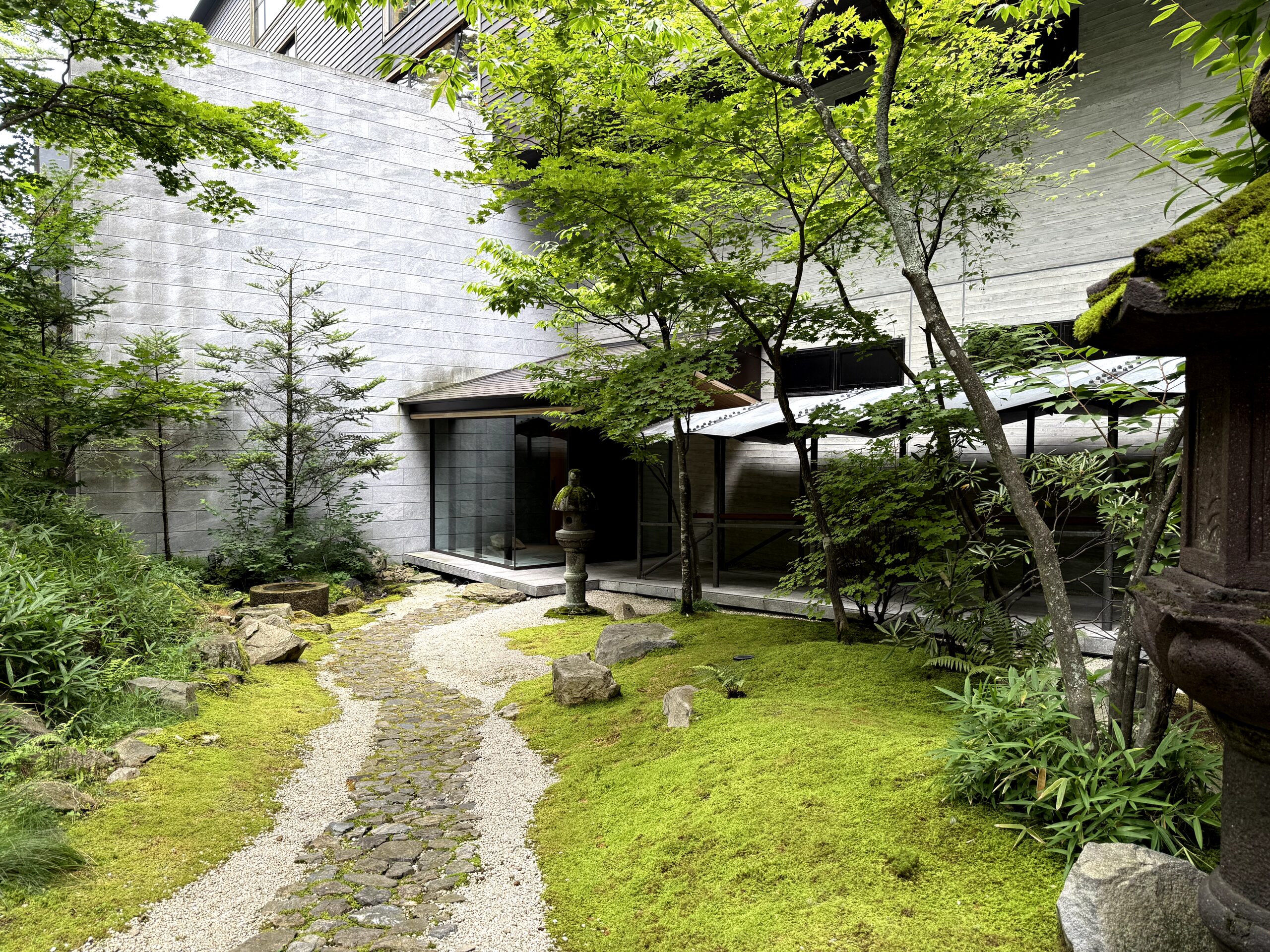 SPA棟への渡り廊下