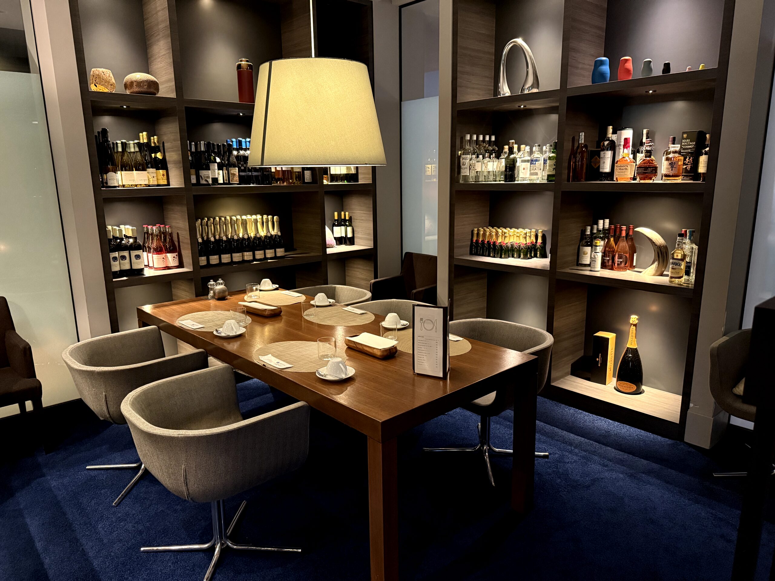 レストラン「SONORITĒ」