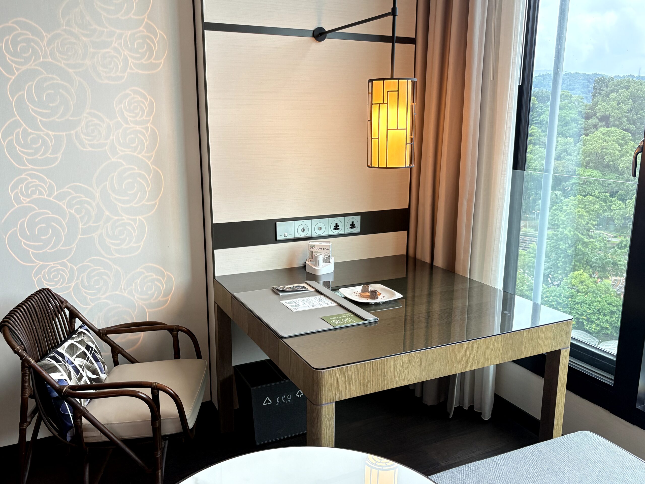 「プレミア」ルーム・リビングエリア