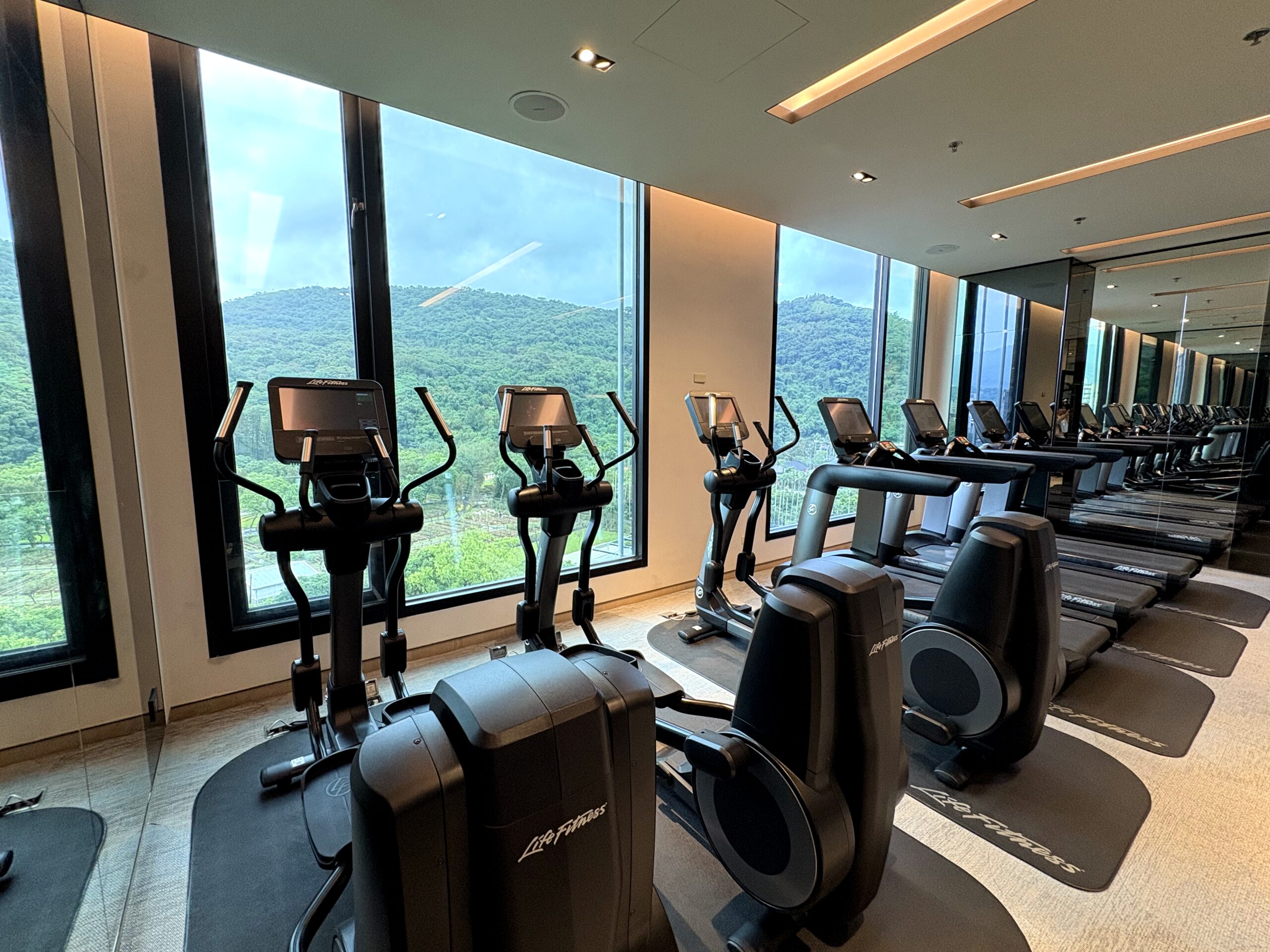 フィットネスジム