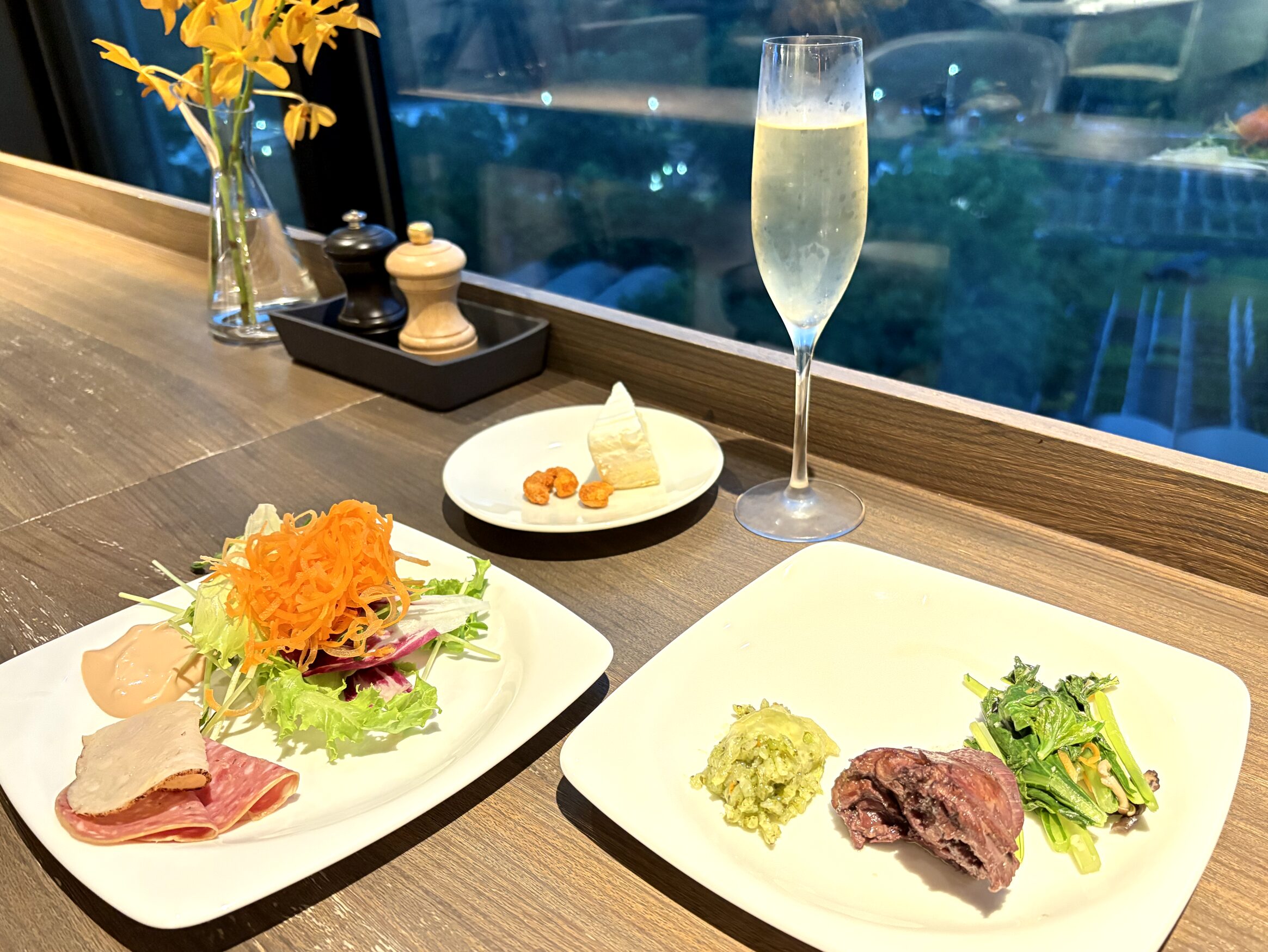 カクテルタイム