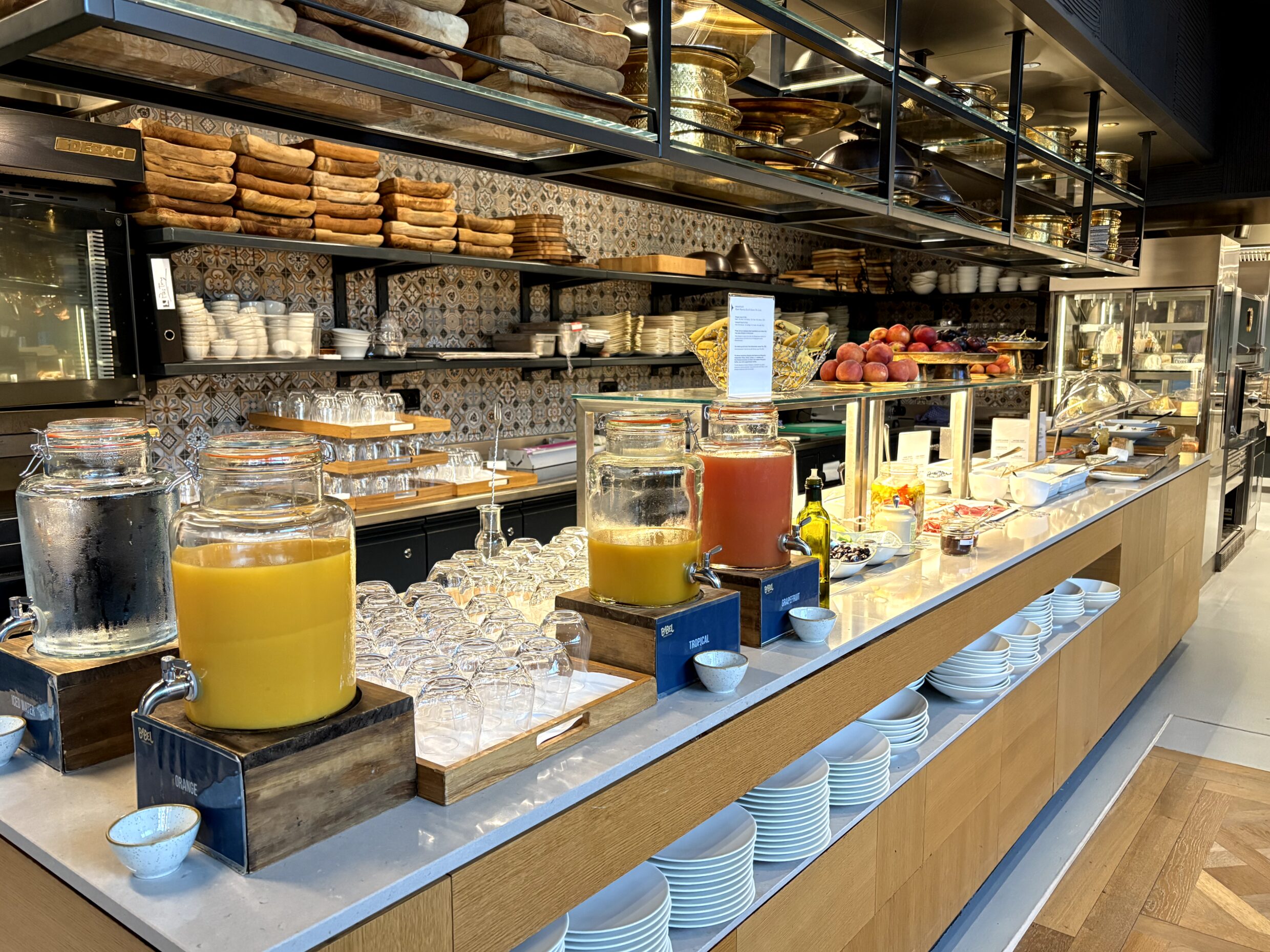 レストラン「Babel」朝食ビュッフェ