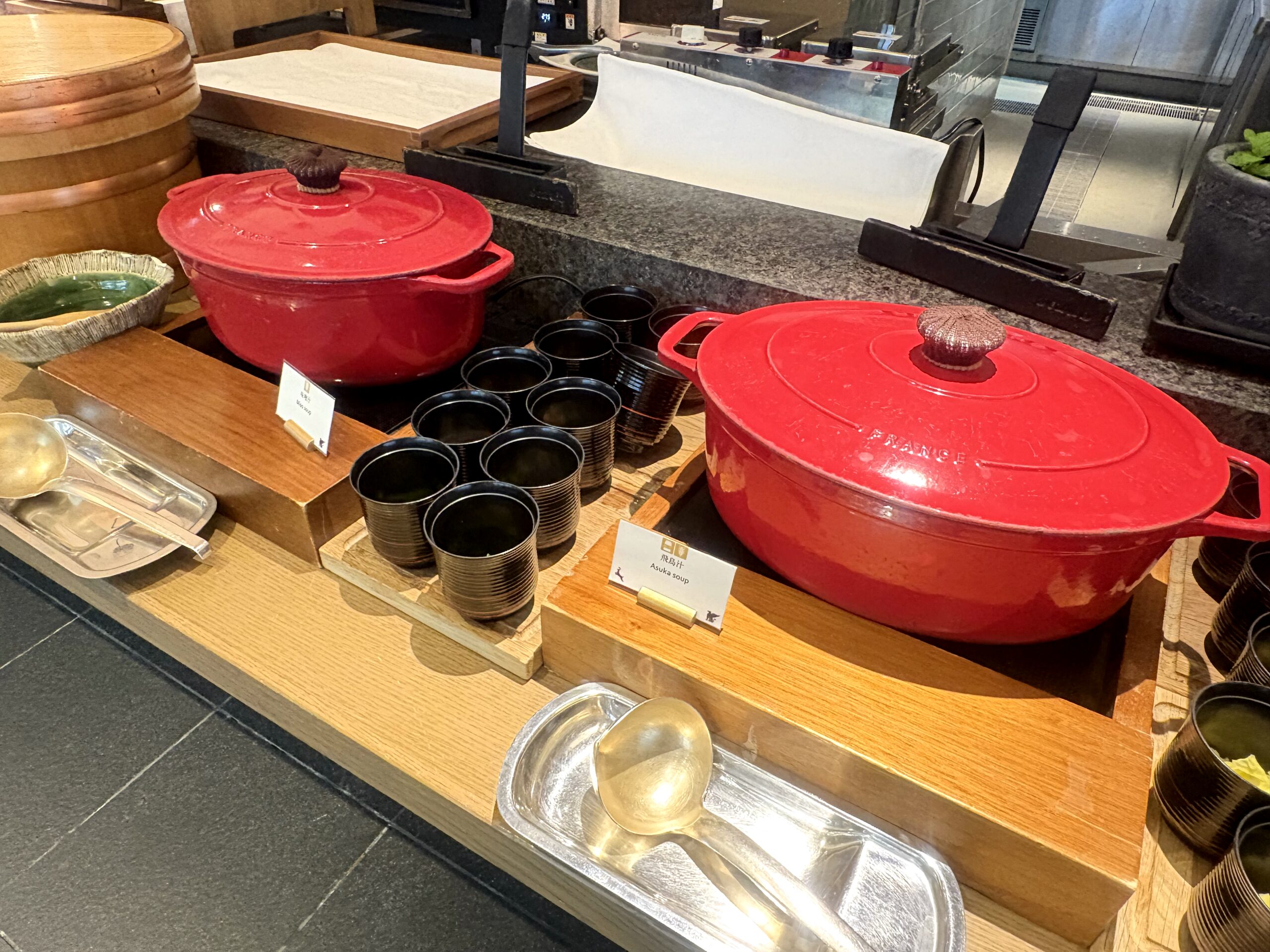 朝食ビュッフェ