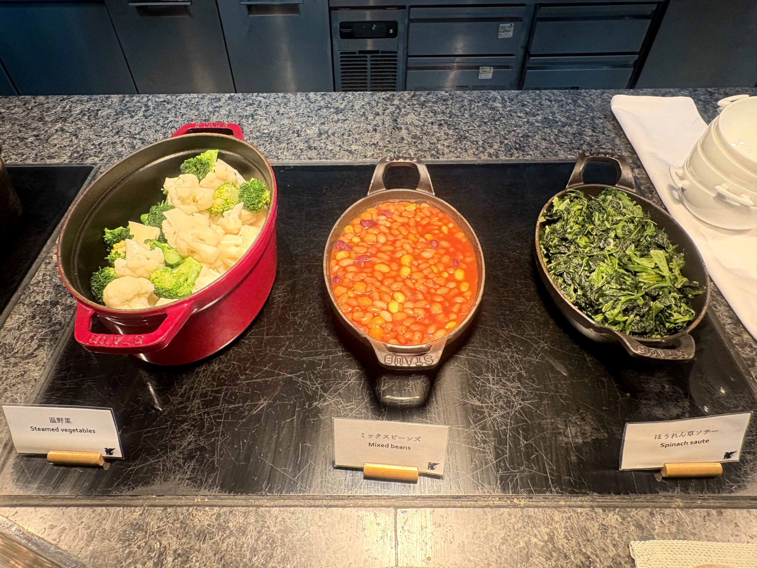 朝食ビュッフェ