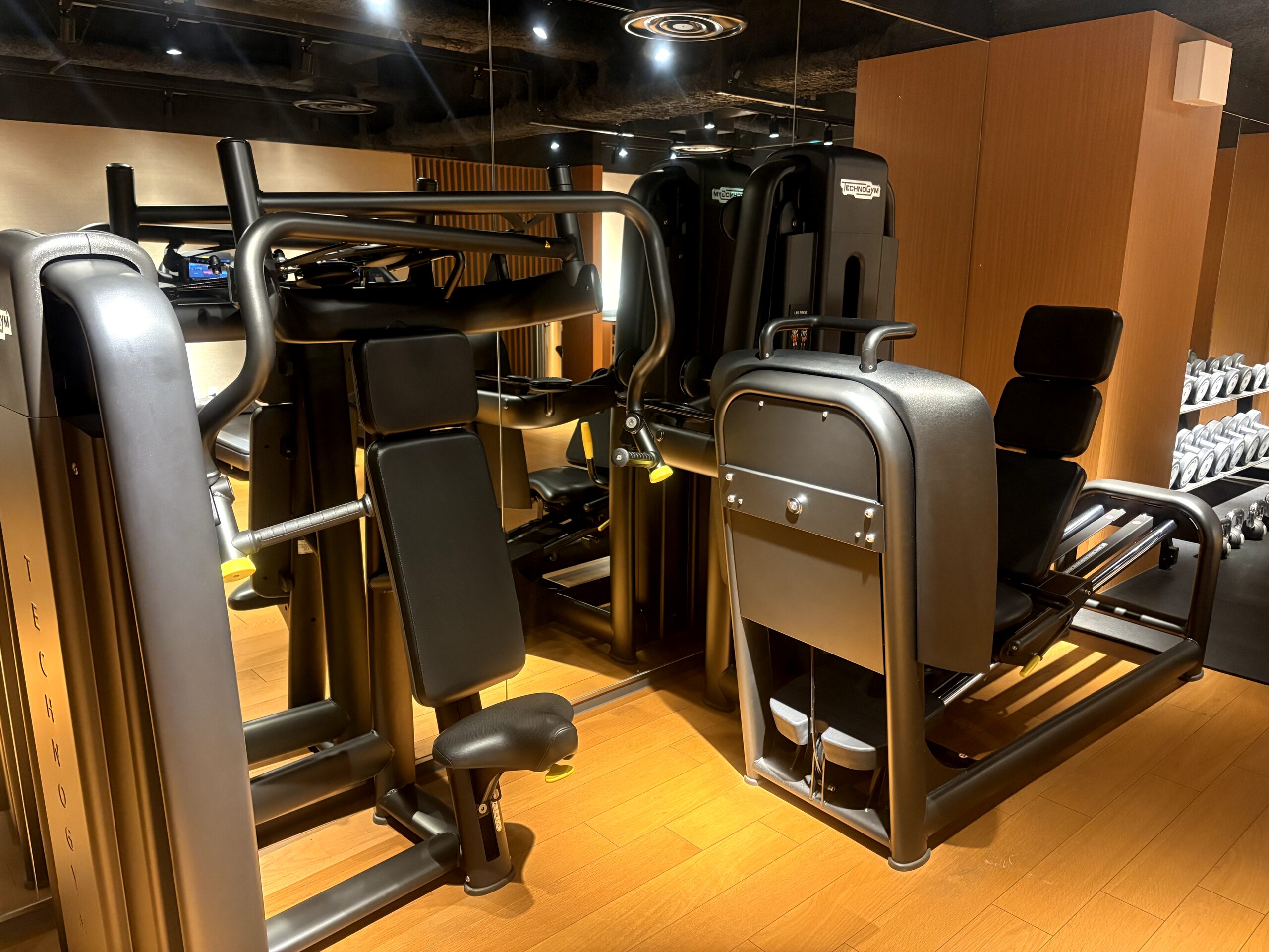 フィットネスジム