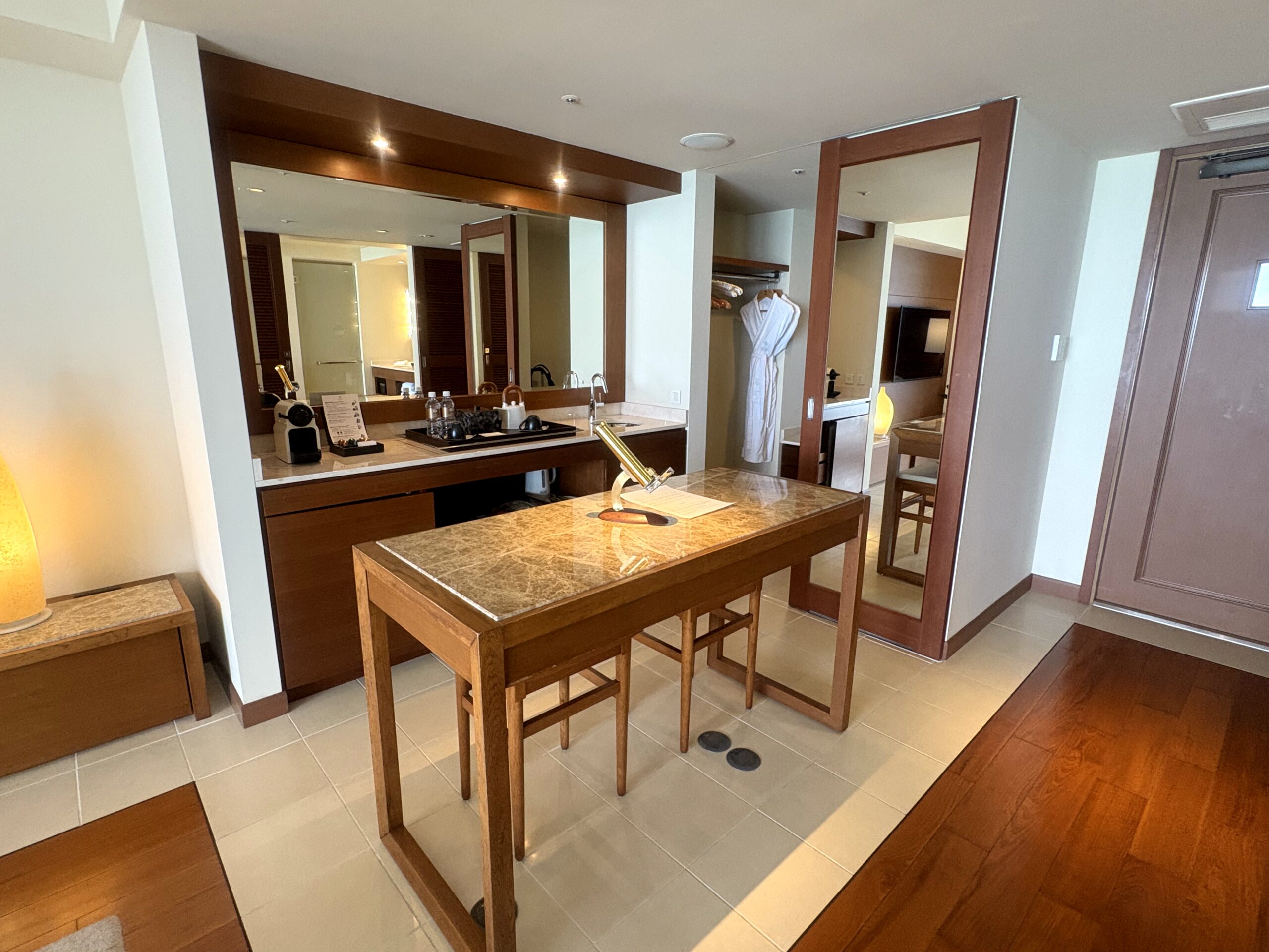 「クラブ・デラックス・オーシャン」ルーム クローゼット