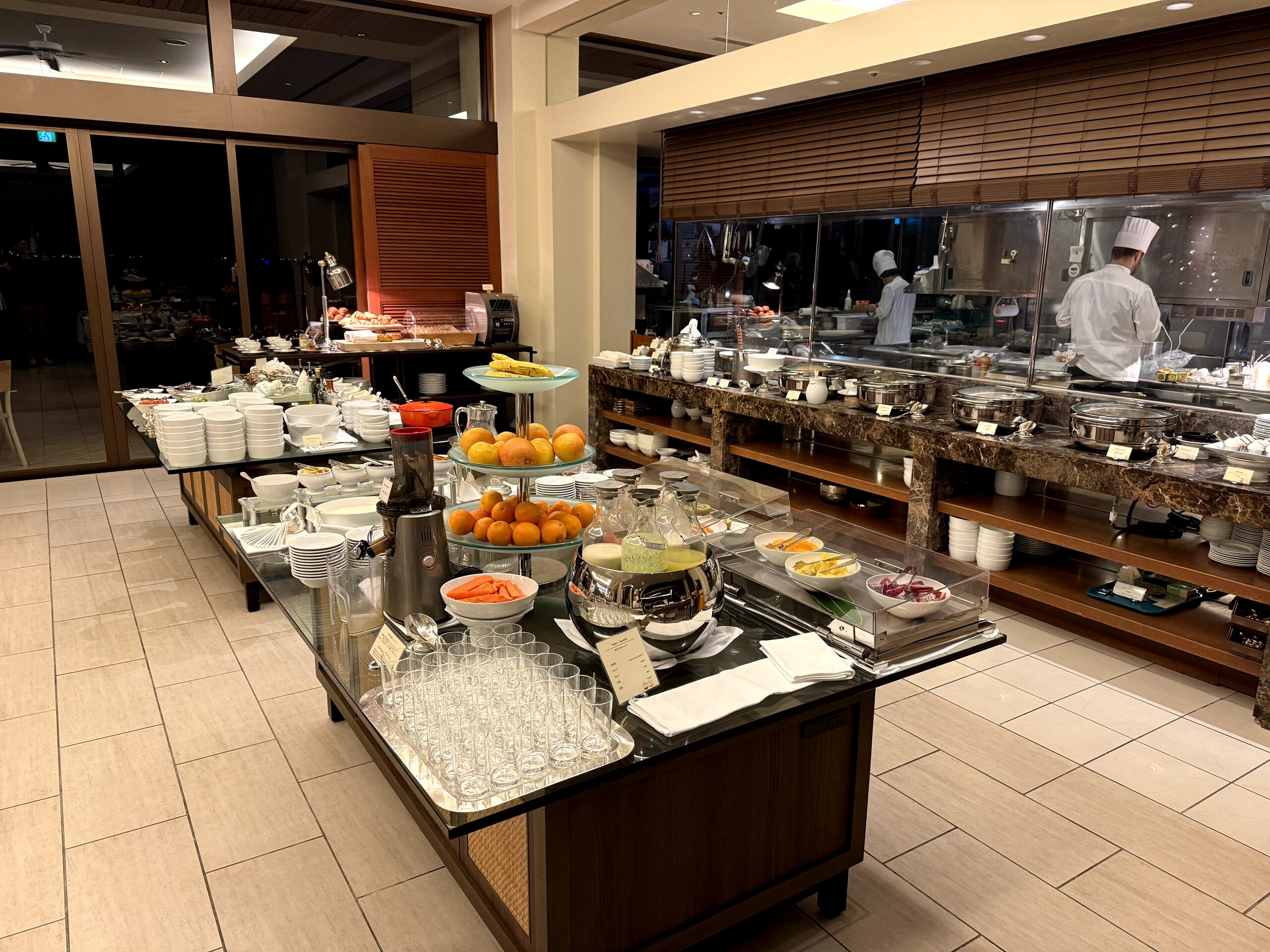 「ファインダイニング」朝食ビュッフェ