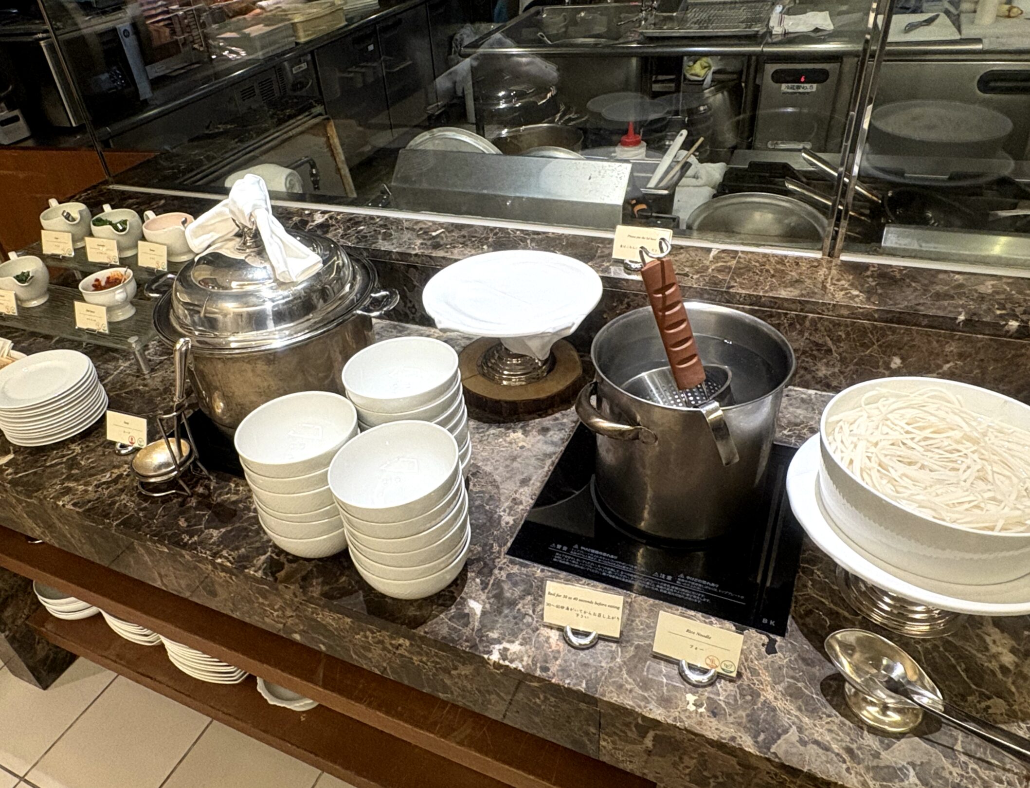 「ファインダイニング」朝食ビュッフェ